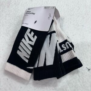 Nike Everyday Socks